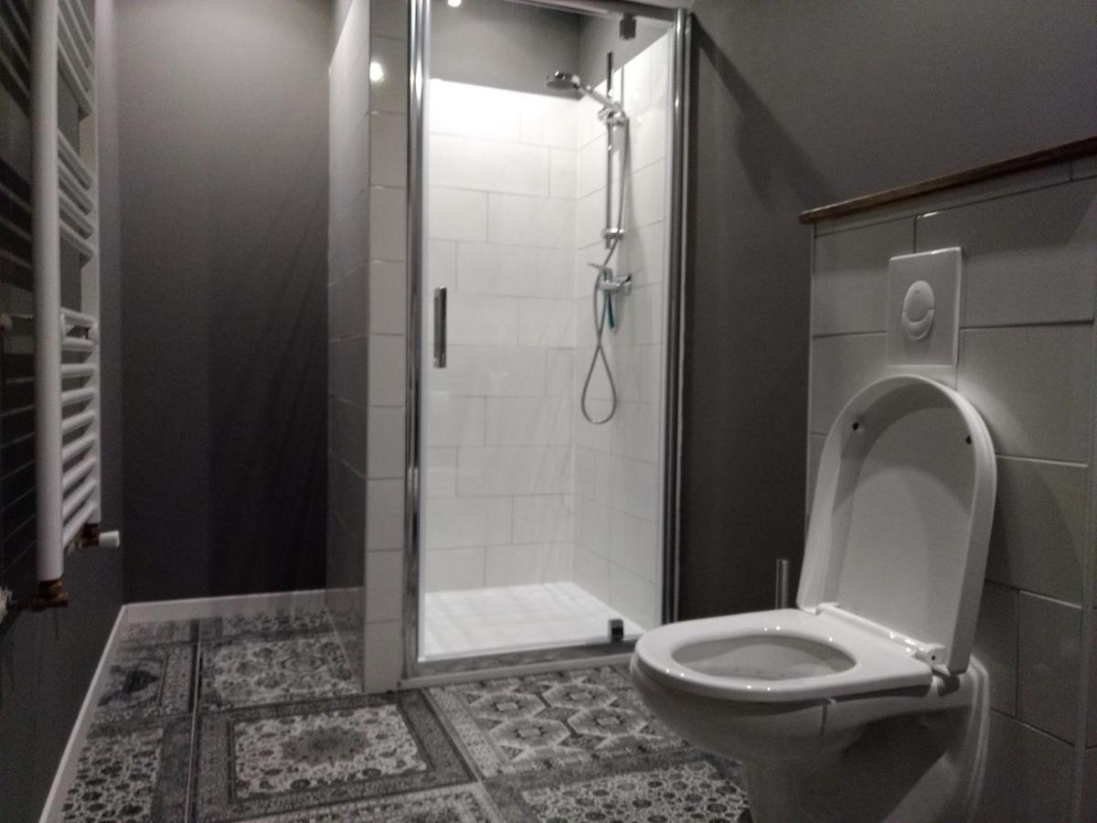 Le Voila Bed & Breakfast Melay  Bagian luar foto