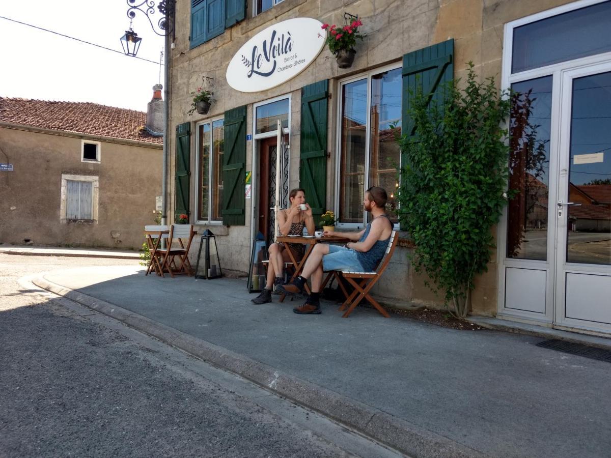 Le Voila Bed & Breakfast Melay  Bagian luar foto