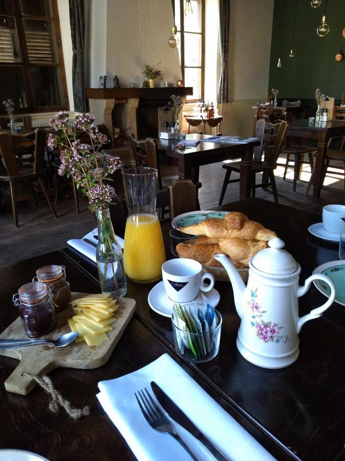 Le Voila Bed & Breakfast Melay  Bagian luar foto