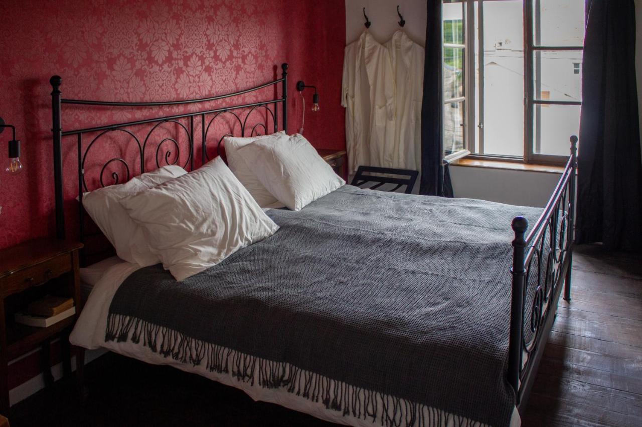 Le Voila Bed & Breakfast Melay  Bagian luar foto